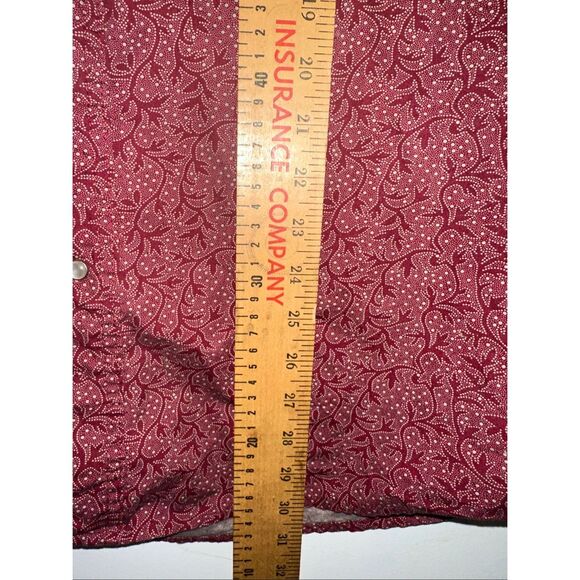 Roper shirt Men’s size Medium red Burgandy Paisley Western Pearl Snap Long Sleev - Picture 7 of 7